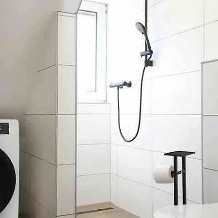 Moderne Mit Balkon, Kueche, Garten Smart-tv Apartment *