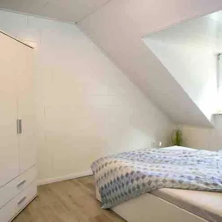 Apartment Moderne Mit Balkon, Kueche, Garten Smart-tv *